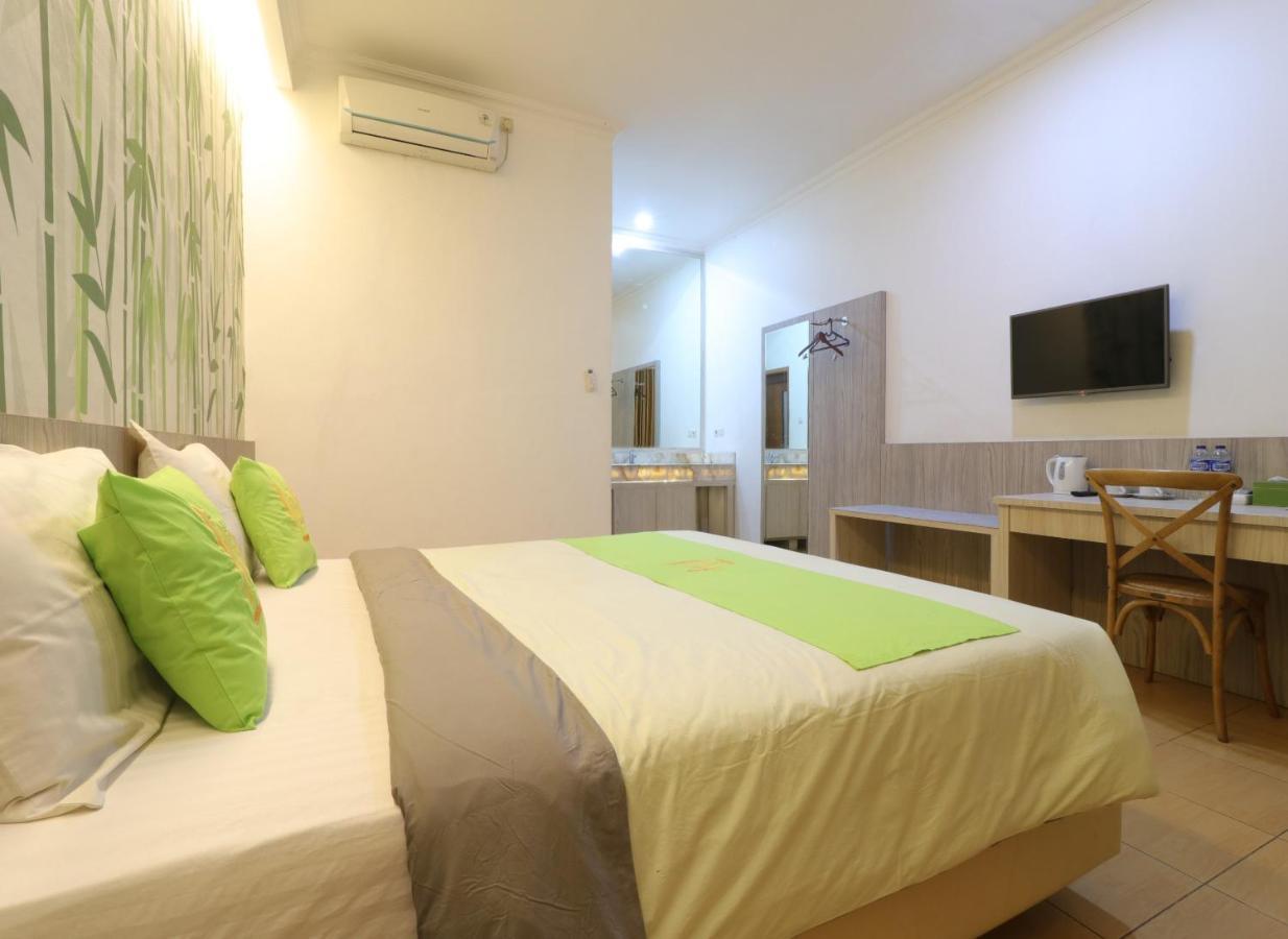 Hotel Huswah Airport Tangerang Zewnętrze zdjęcie