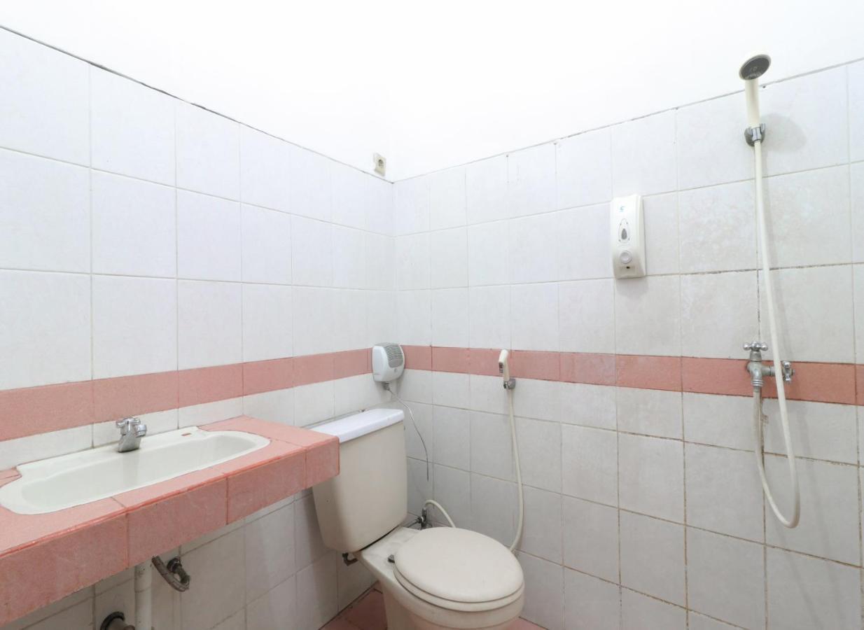 Hotel Huswah Airport Tangerang Zewnętrze zdjęcie